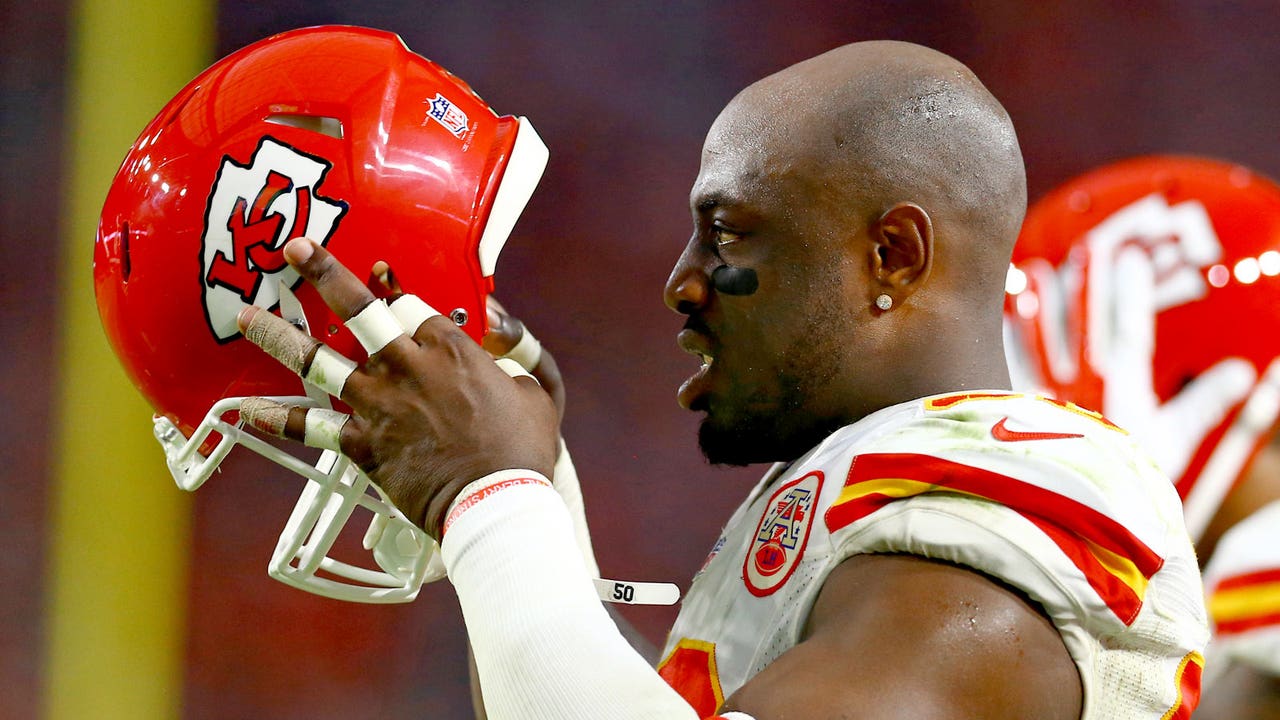 Andy Reid's got 99 problems -- but he says Chiefs holdout Houston ain't one of 'em